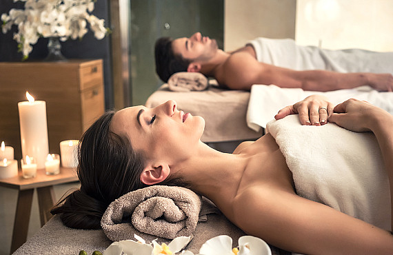 Exklusive Tage e-Gift EUR 299,90 Exklusive Tage e-Gift EUR 299,90